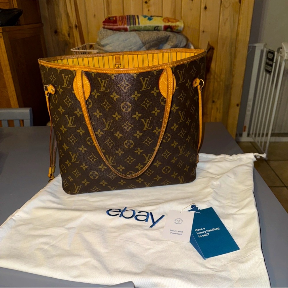 Louis Vuitton Monogram Neverfull MM with yellow mimosa mustard shoulder bag tote